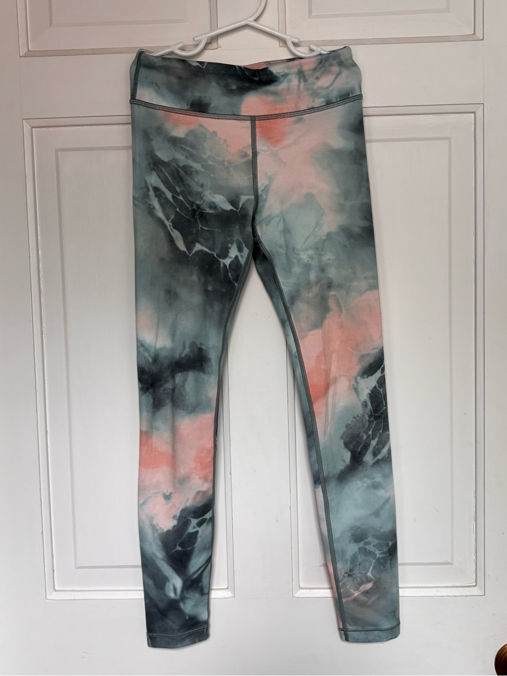 Athleta Girls' Marble Print Leggings in Coral & Teal
